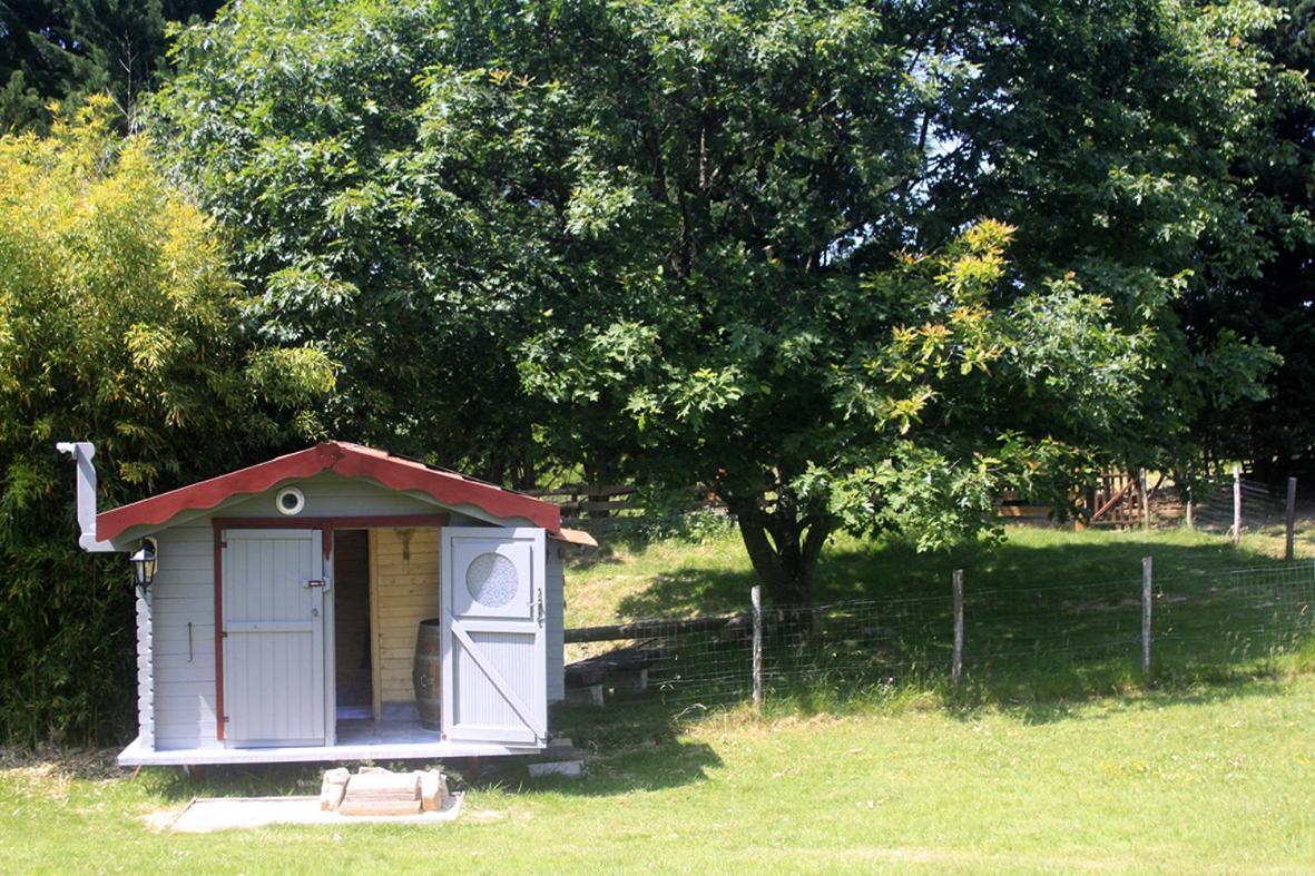 Roulotte Irlandaise Polly Ξενοδοχείο Saint-Vincent-en-Bresse Εξωτερικό φωτογραφία